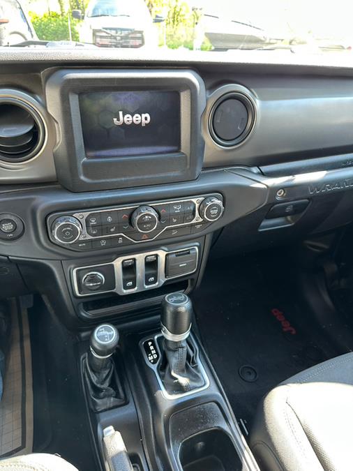 2018 Jeep Wrangler Sport S 4x4 photo