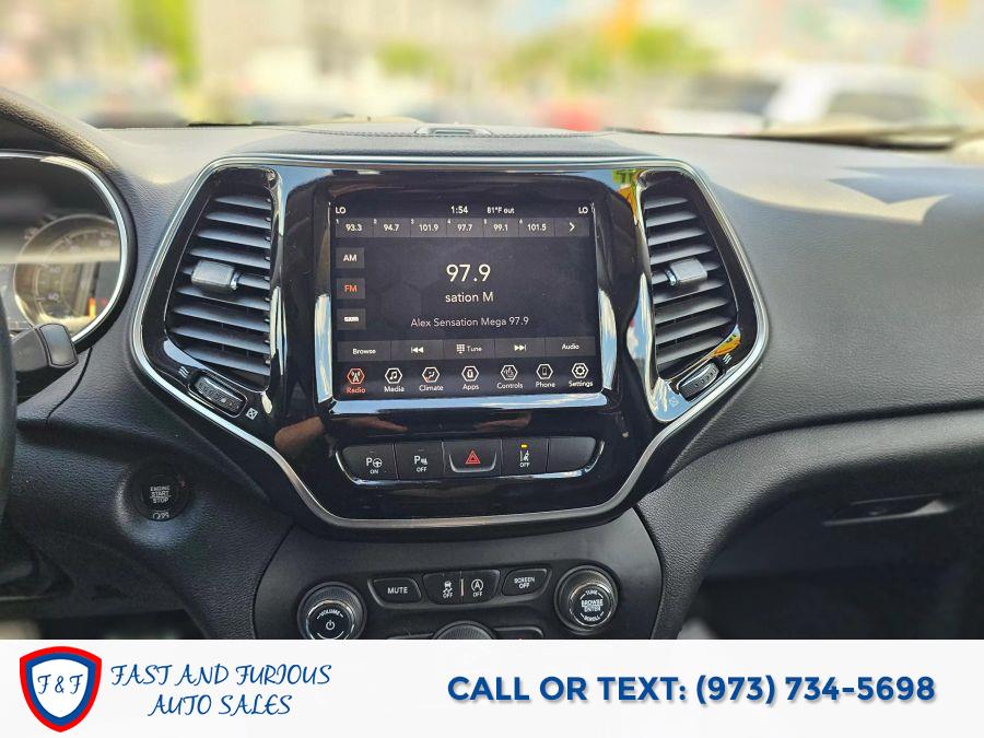 2019 Jeep Cherokee Limited Sport Utility 4D photo