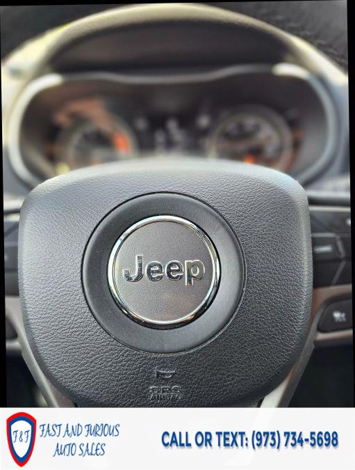 2019 Jeep Cherokee Limited Sport Utility 4D photo