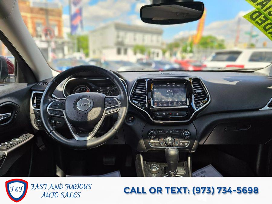 2019 Jeep Cherokee Limited Sport Utility 4D photo
