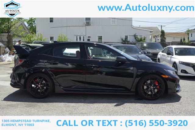 2019 Honda CIVIC TYPE R Touring photo