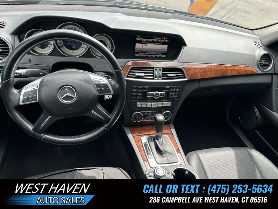 2014 Mercedes-Benz C-Class C250 Luxury photo