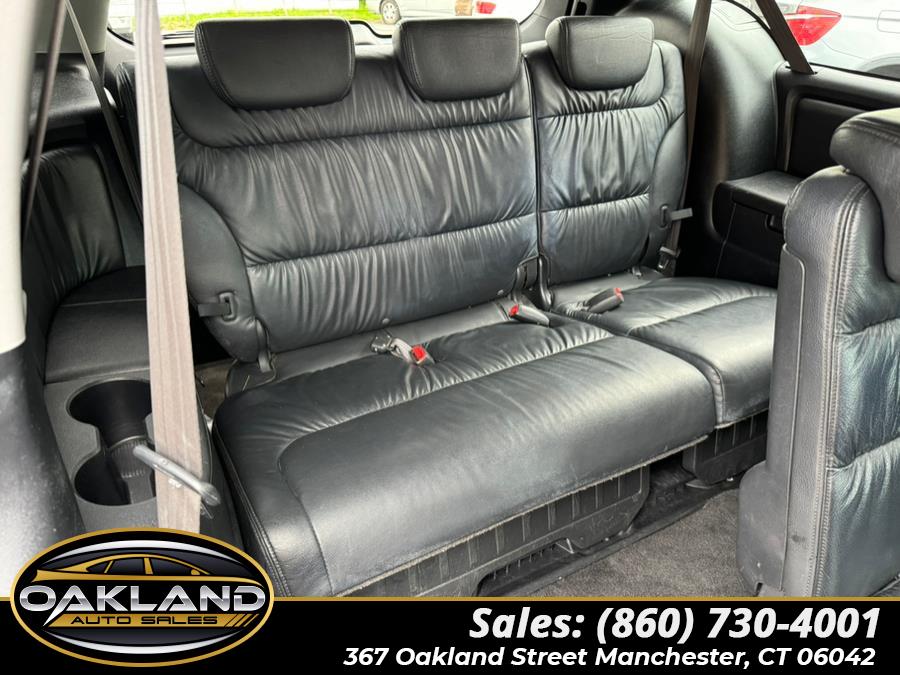 2010 Honda Odyssey Touring photo