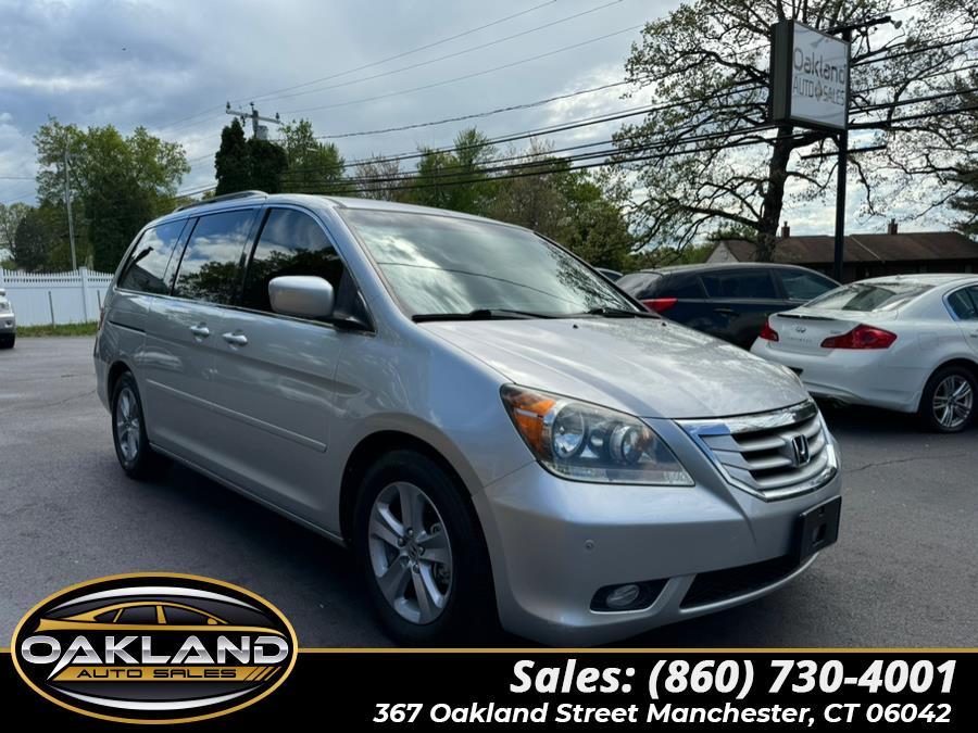 2010 Honda Odyssey Touring photo
