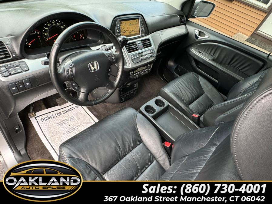 2010 Honda Odyssey Touring photo