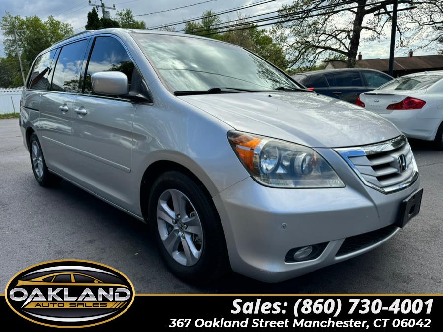 2010 Honda Odyssey Touring photo