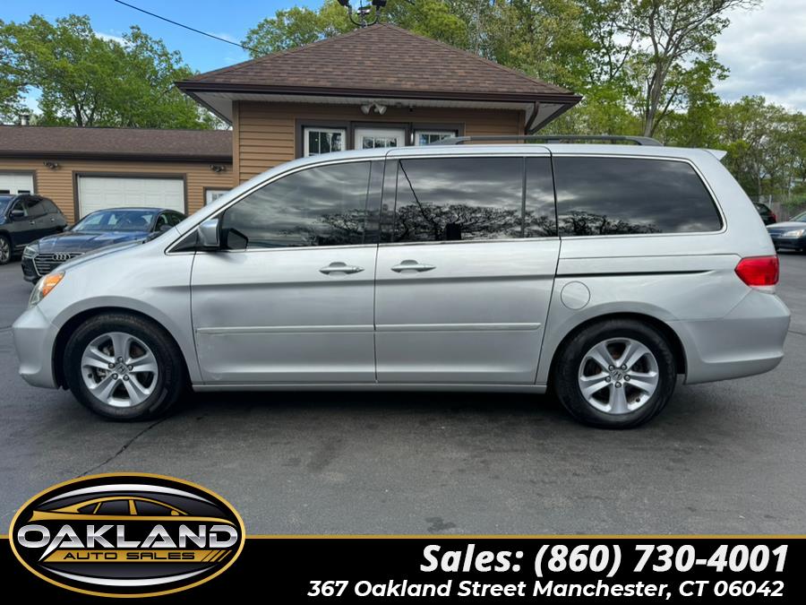 2010 Honda Odyssey Touring photo