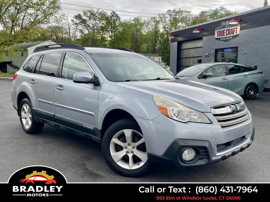 2013 Subaru Outback 2.5i Premium photo