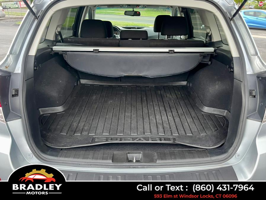 2013 Subaru Outback 2.5i Premium photo