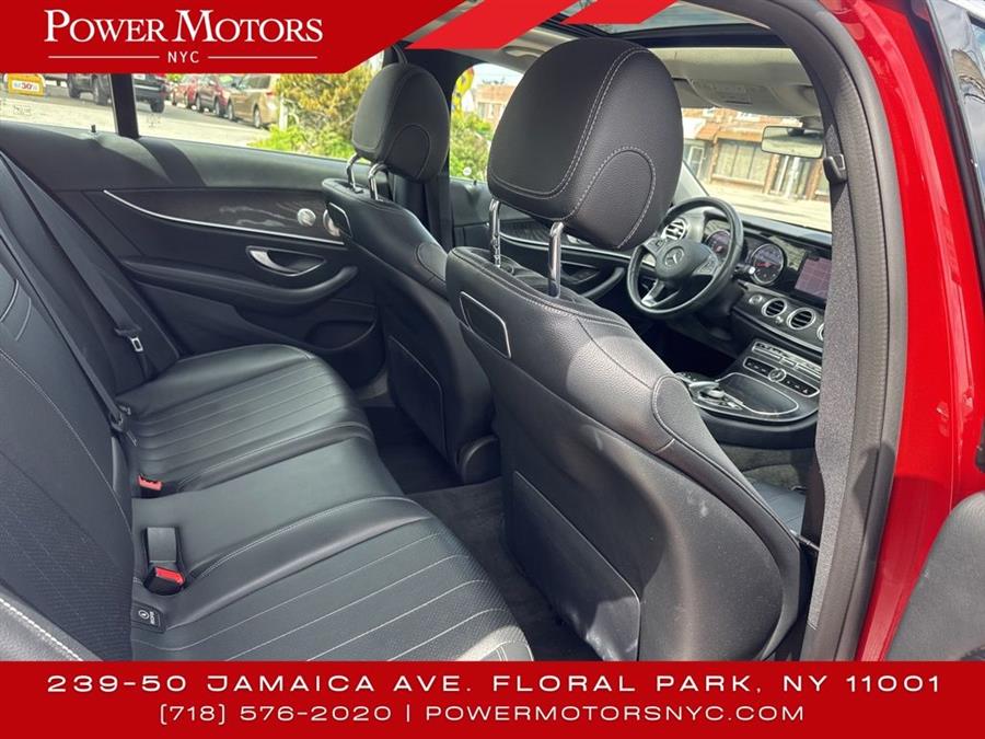 2018 Mercedes-Benz E-Class E 300 photo