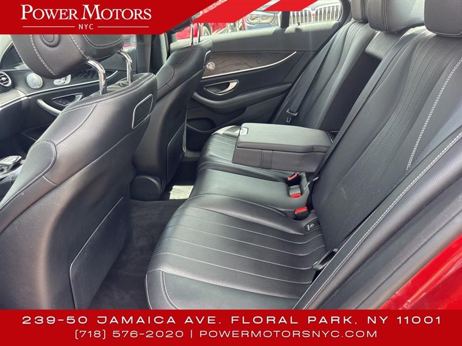 2018 Mercedes-Benz E-Class E 300 photo