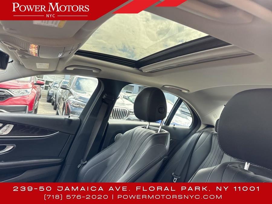 2018 Mercedes-Benz E-Class E 300 photo