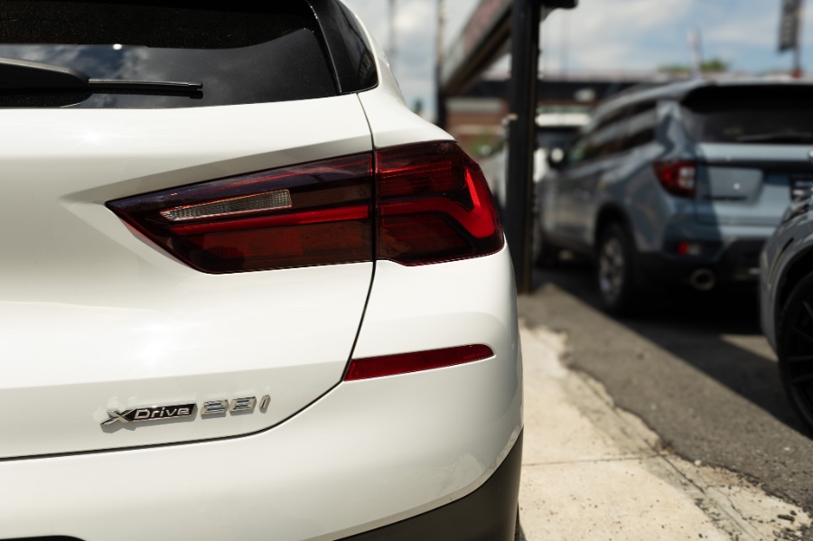 2022 BMW X2 xDrive28i Sports Activity Coup photo
