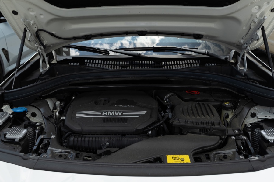 2022 BMW X2 xDrive28i Sports Activity Coup photo