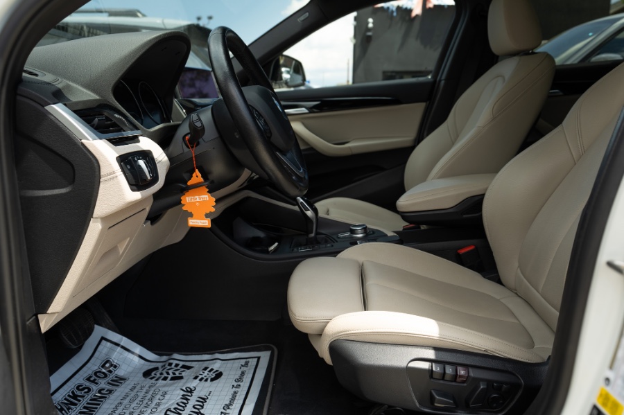 2022 BMW X2 xDrive28i Sports Activity Coup photo