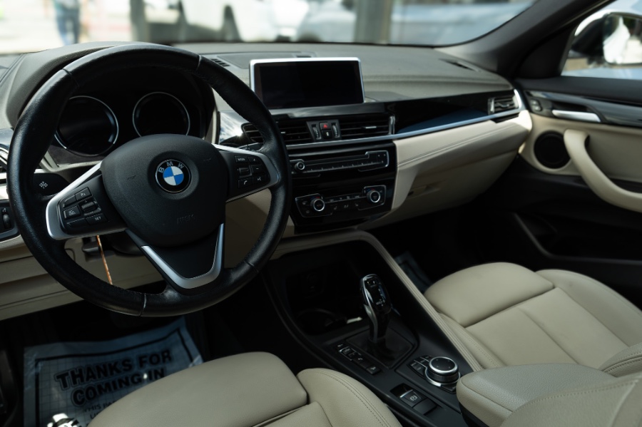 2022 BMW X2 xDrive28i Sports Activity Coup photo