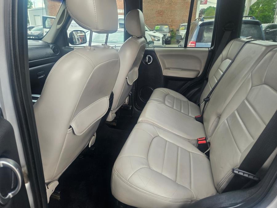 2002 Jeep Liberty Limited photo
