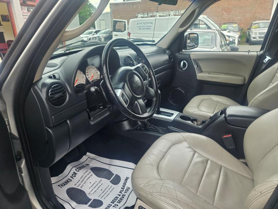 2002 Jeep Liberty Limited photo