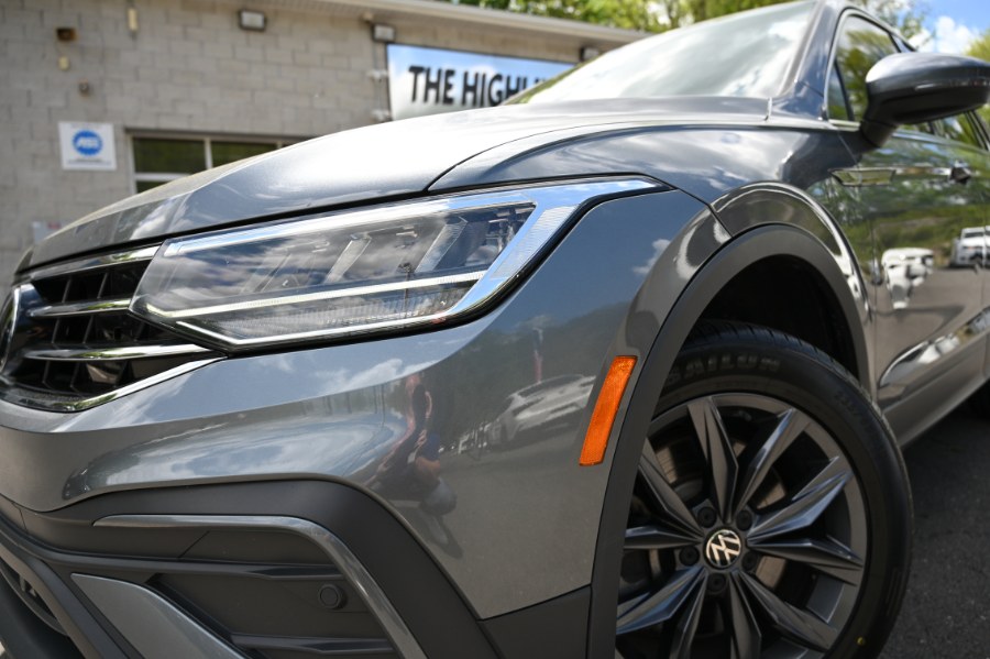 2022 Volkswagen Tiguan 2.0T SE photo