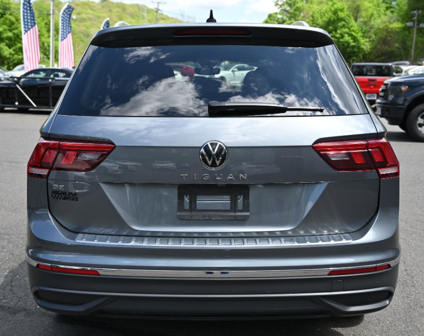 2022 Volkswagen Tiguan 2.0T SE photo