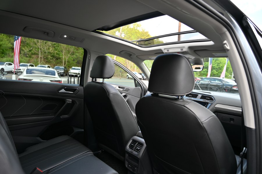 2022 Volkswagen Tiguan 2.0T SE photo