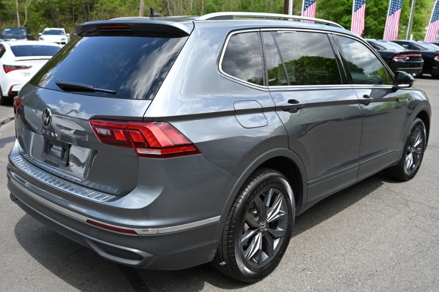 2022 Volkswagen Tiguan 2.0T SE photo