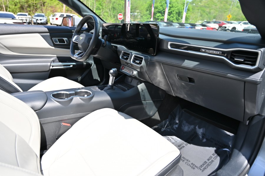 2024 Ford Mustang EcoBoost Premium Convertible photo