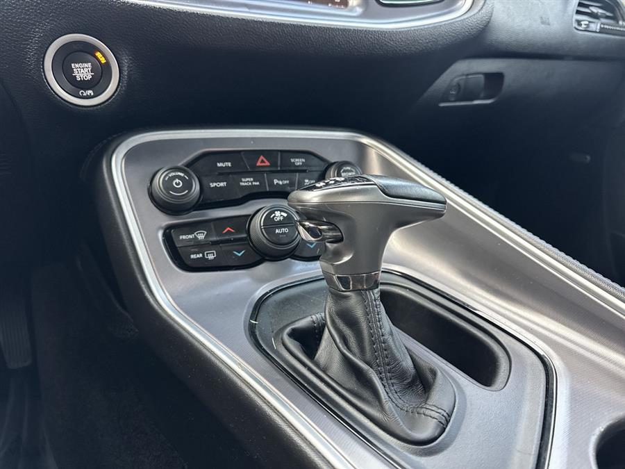 2019 Dodge Challenger GT photo