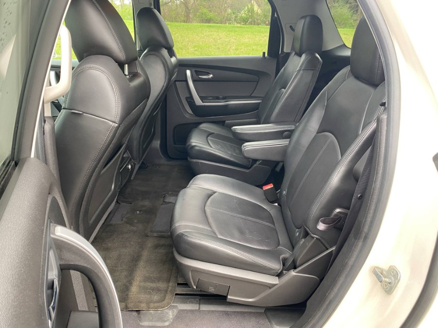 2011 GMC Acadia SLT-1 photo