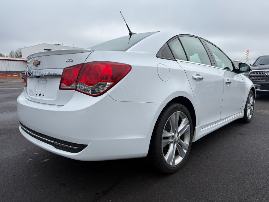 2014 Chevrolet Cruze LTZ Auto photo