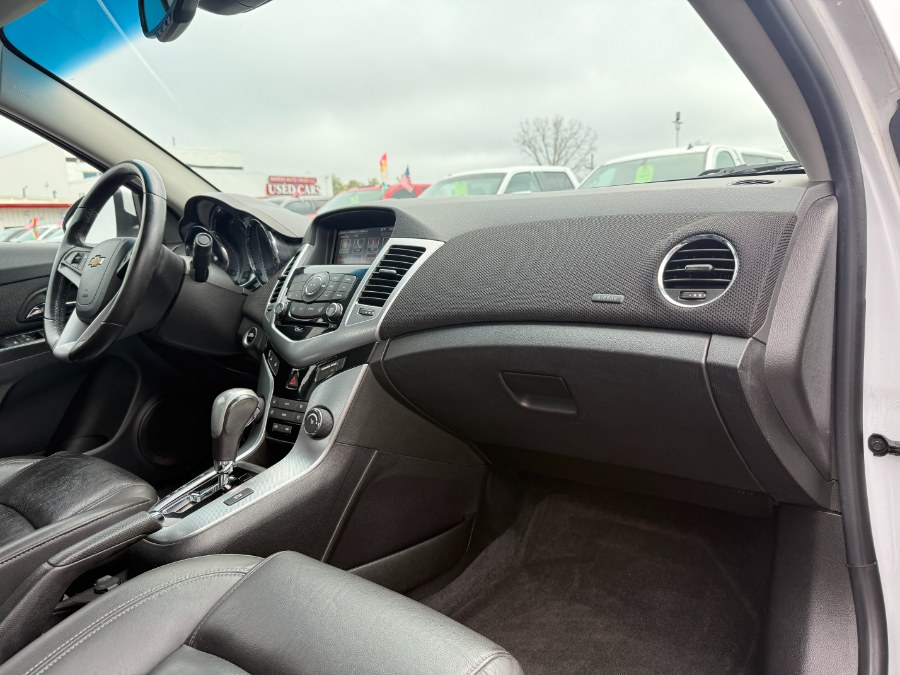 2014 Chevrolet Cruze LTZ Auto photo