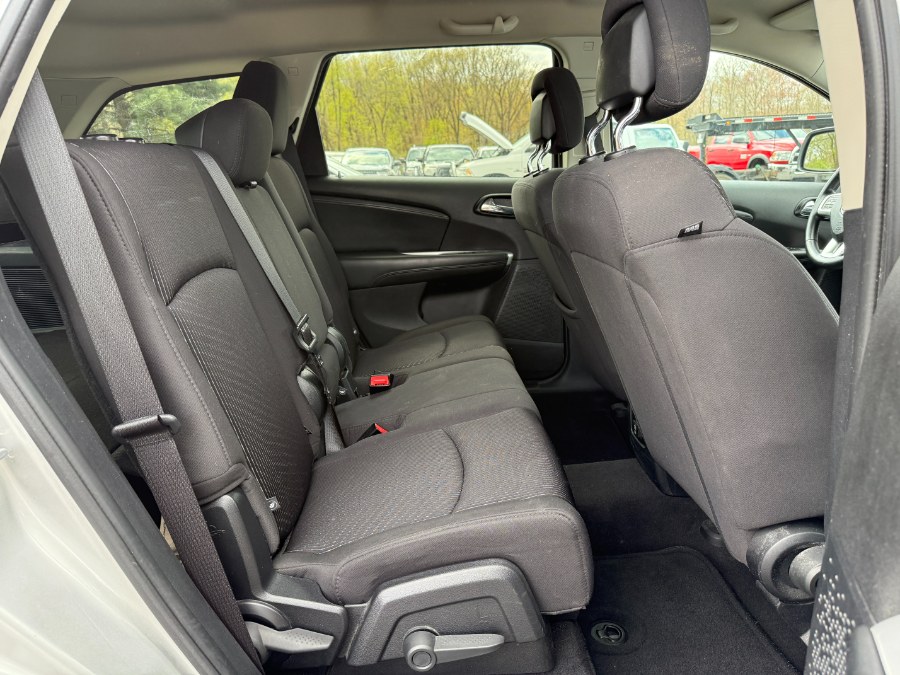 2012 Dodge Journey FWD 4dr SXT photo