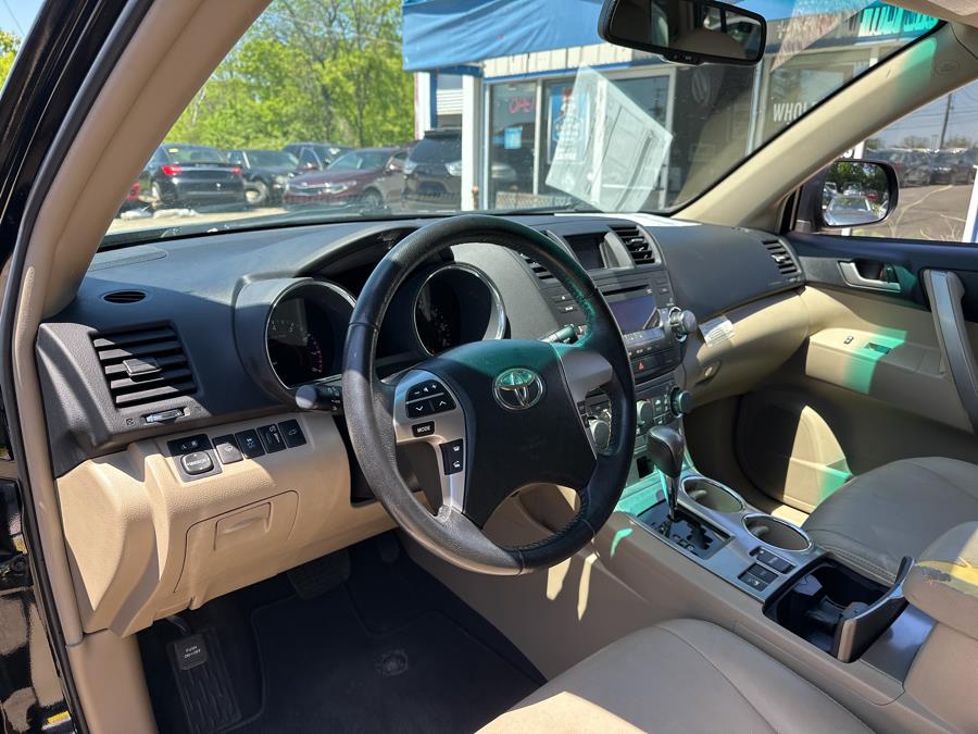 2012 Toyota Highlander photo