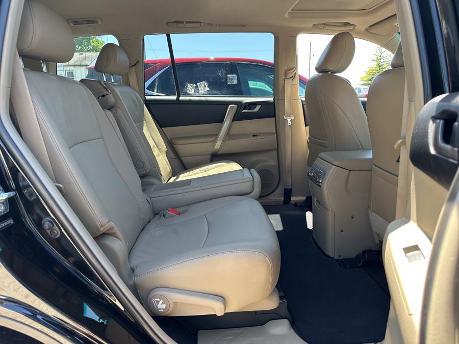 2012 Toyota Highlander photo