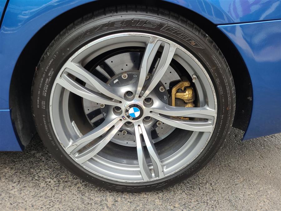2015 BMW M5 4dr Sdn photo