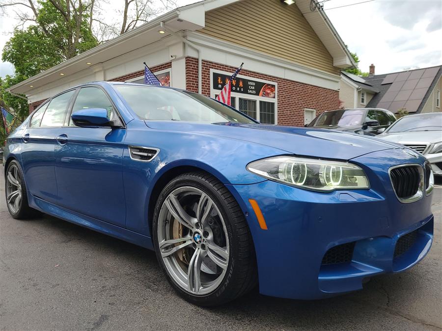 2015 BMW M5 4dr Sdn photo