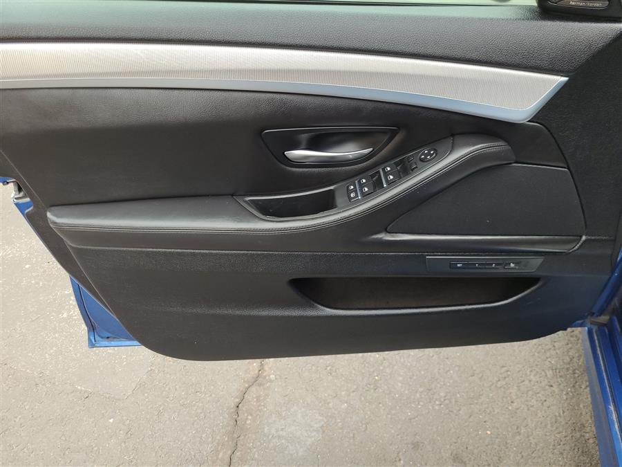 2015 BMW M5 4dr Sdn photo