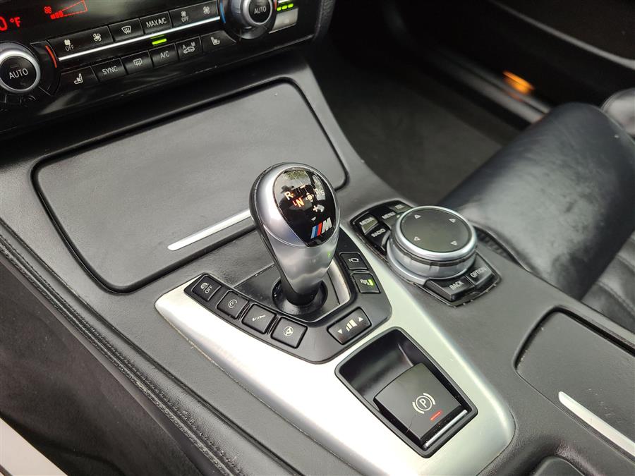 2015 BMW M5 4dr Sdn photo