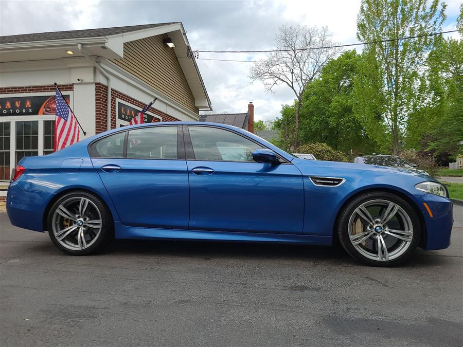 2015 BMW M5 4dr Sdn photo