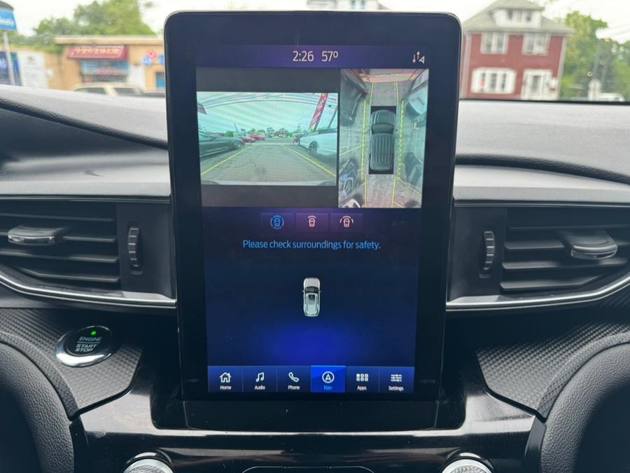 2021 Ford Explorer ST 4WD photo