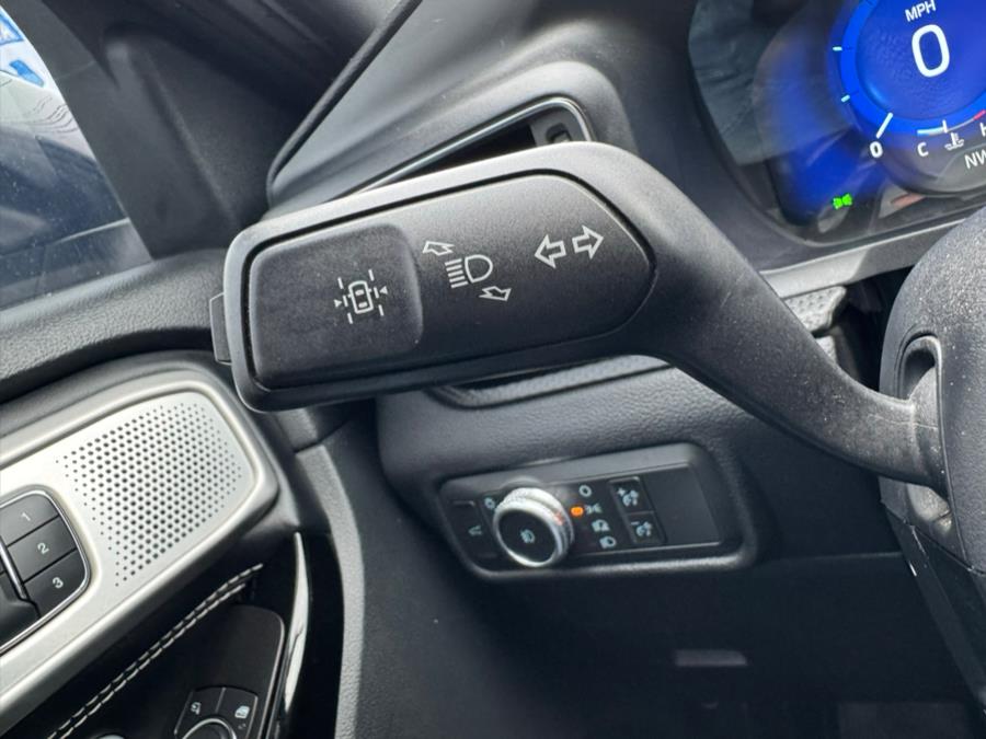 2021 Ford Explorer ST 4WD photo