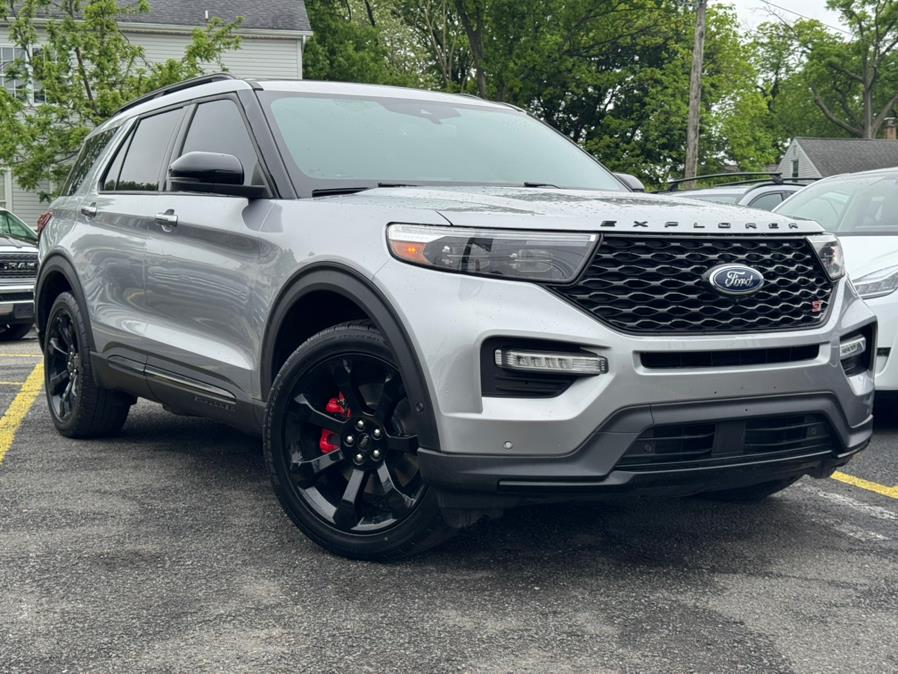 2021 Ford Explorer ST 4WD photo