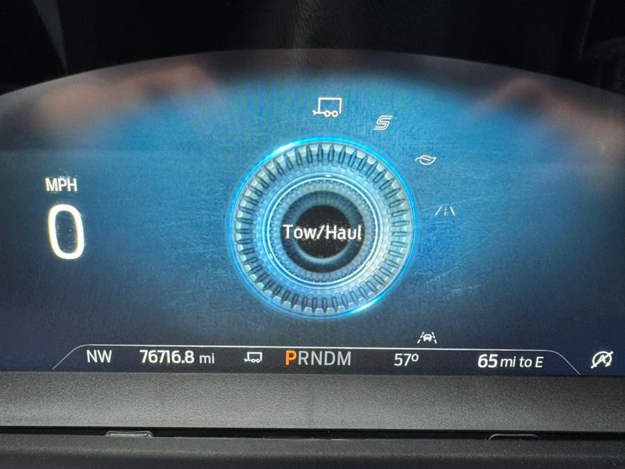 2021 Ford Explorer ST 4WD photo