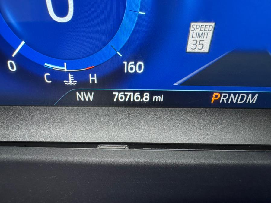2021 Ford Explorer ST 4WD photo