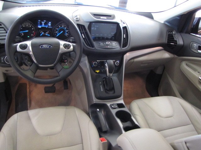2016 Ford Escape FWD 4dr SE photo