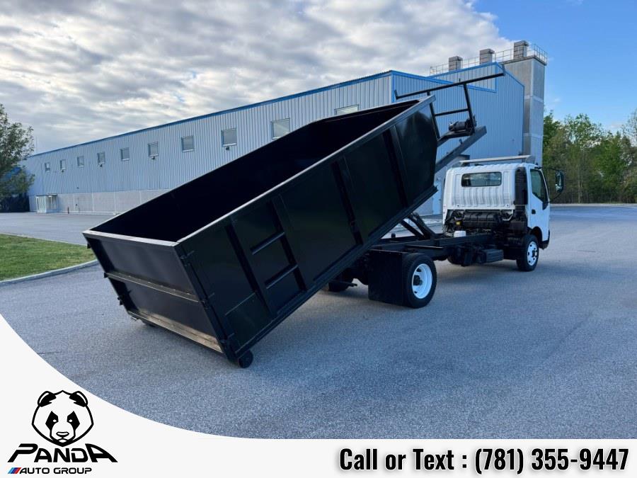 2019 Hino 195 Regular Tilt Cab photo
