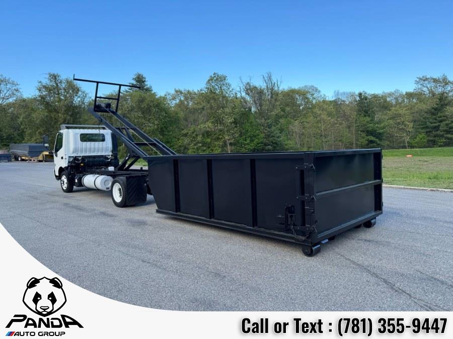 2019 Hino 195 Regular Tilt Cab photo