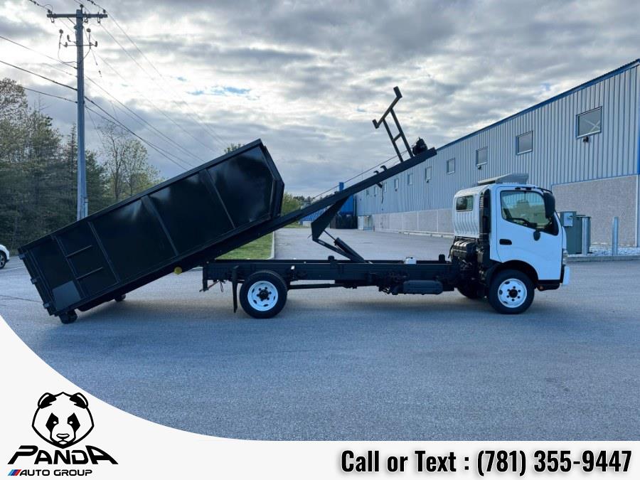 2019 Hino 195 Regular Tilt Cab photo