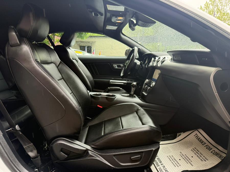 2022 Ford Mustang EcoBoost Premium Convertible photo
