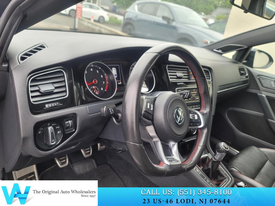 2016 Volkswagen Golf Gti 4dr HB Man Autobahn w/Performa photo